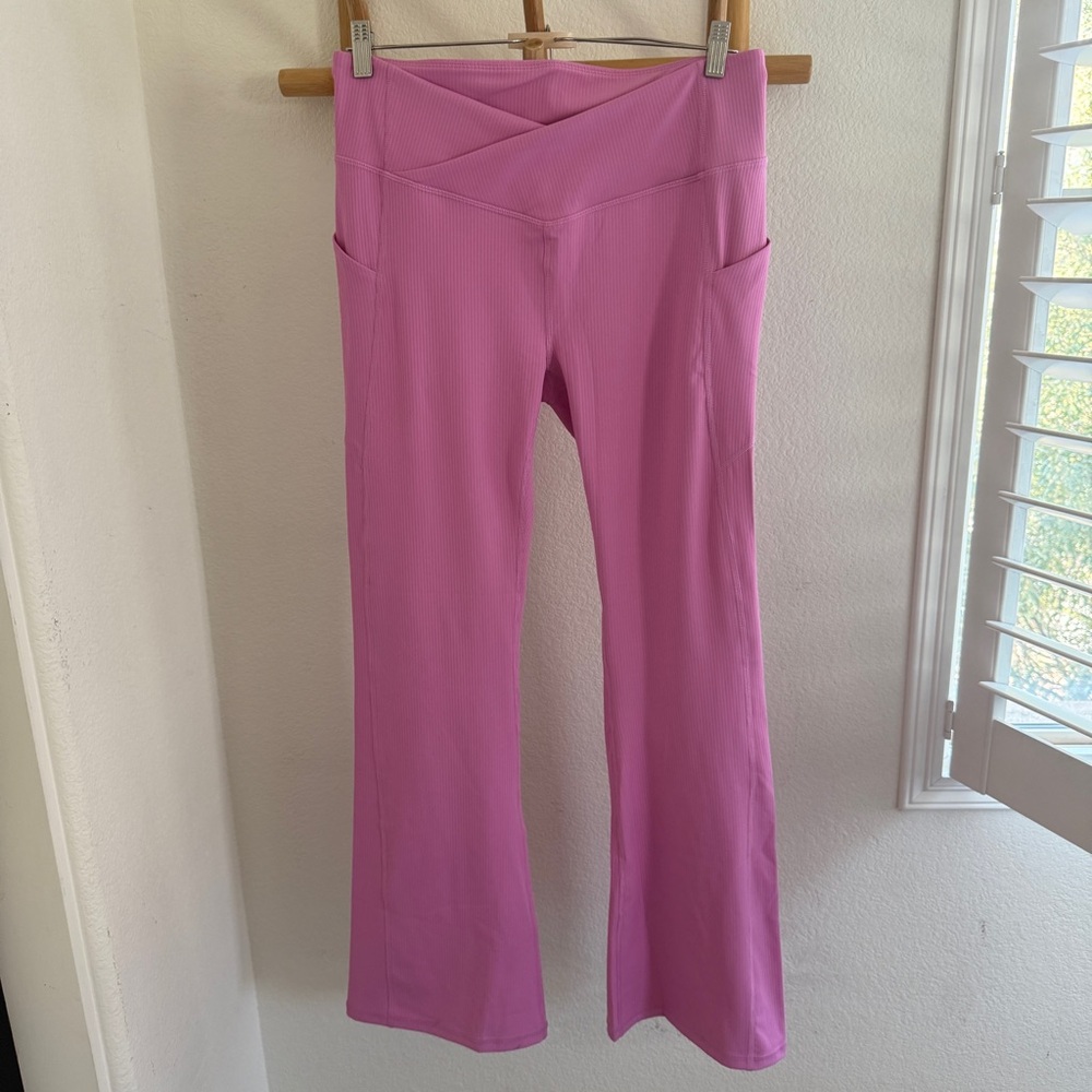 NWT FABLETICS Oasis Rib high waist Crossover Kick Flare pink size XL sporty - Picture 3 of 7